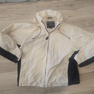 Mountain Khakis Men’s White and Black Hooded Windbreaker Jacket